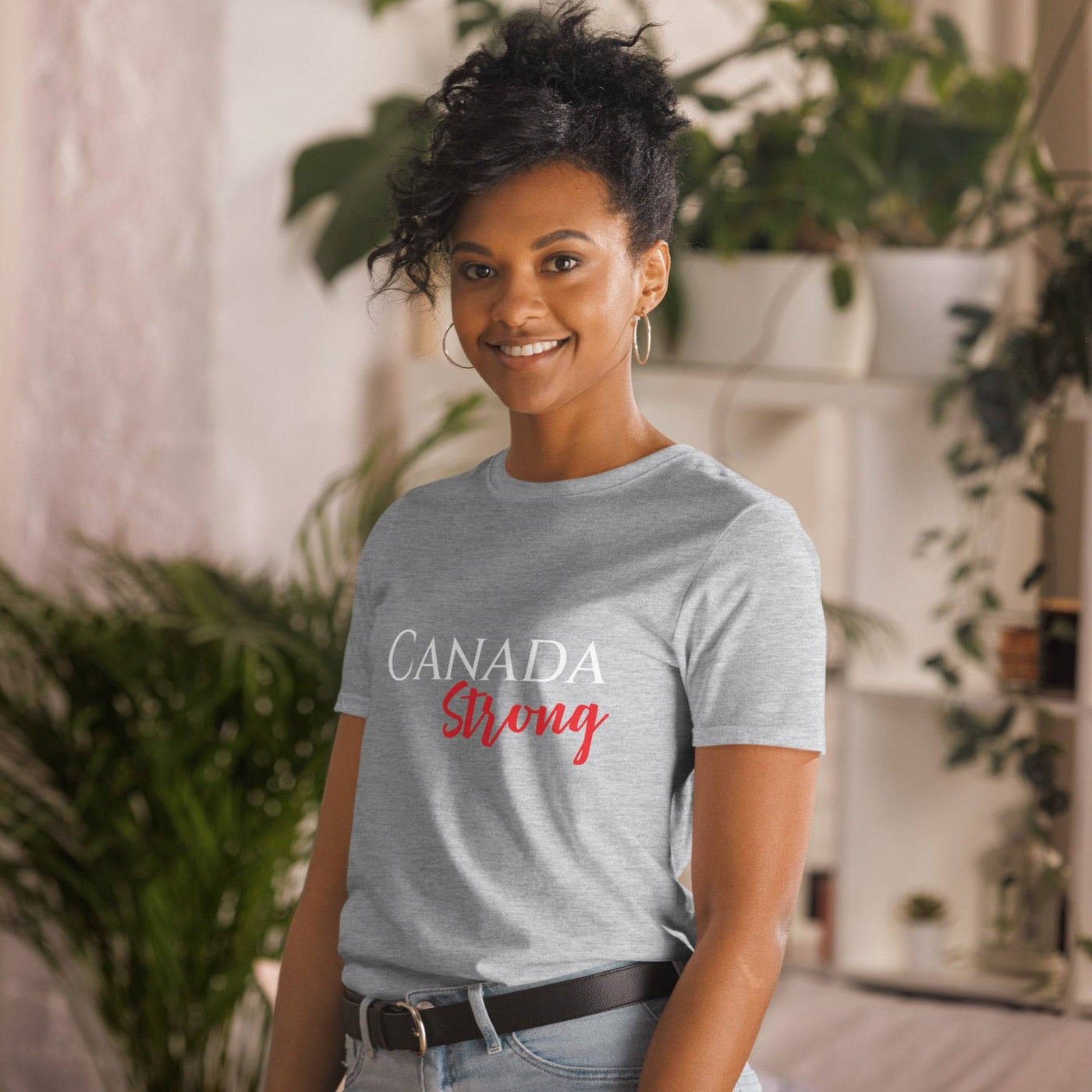 Canada strong t-shirt with white and red print O Canada clothing stylish, cool and comfortable t-shirt light grey, proud canadian t-shirt